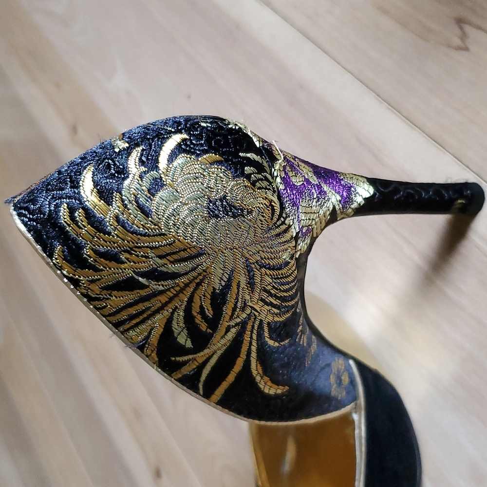 ALDO Pointed Toe Pump - Picture 2 of 6